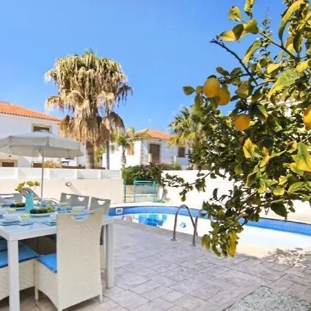 Sonja Villa Paralimni Exterior photo